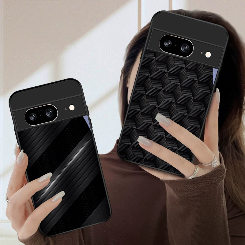 Koyu geometrik desenli Google  - Google Pixel 9 incelemesi ve fiyatı